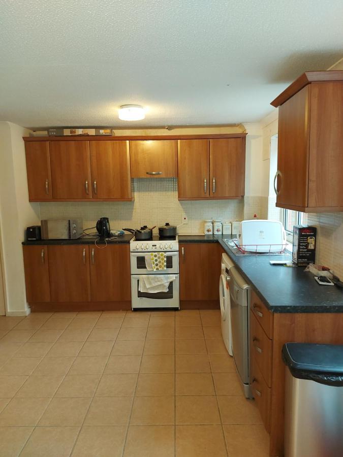 Spacious And Serene Stay Near Milton Keynes Centre Willen エクステリア 写真